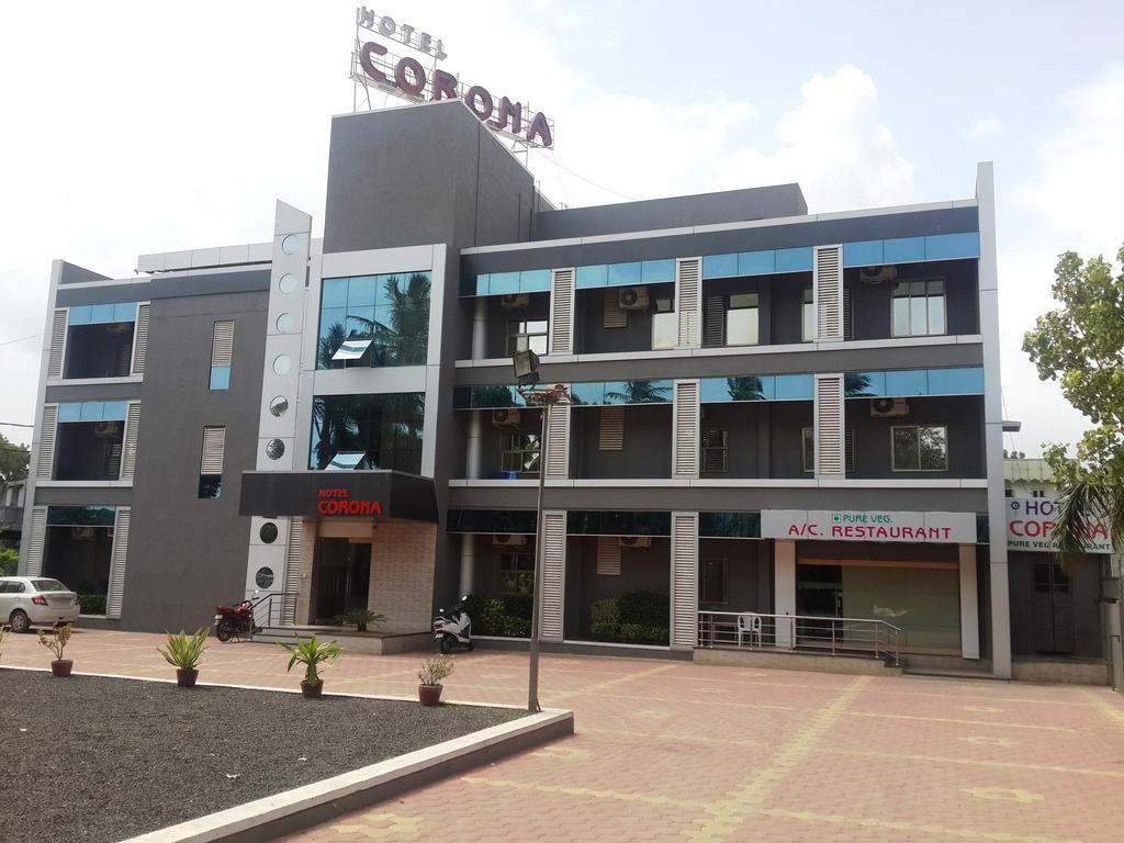 Hotel Corona Bharuch Exterior foto